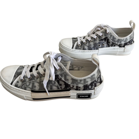 Dior Men’s Sneaker White/Blk B23 LOW-TOP SNEAKER
Dior Oblique Canvas. Si… - Picture 4 of 15